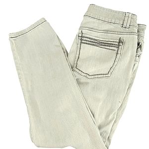 Jeans Size 4 Skinny Boyfriend Stretch Embellished ELLE Distressed